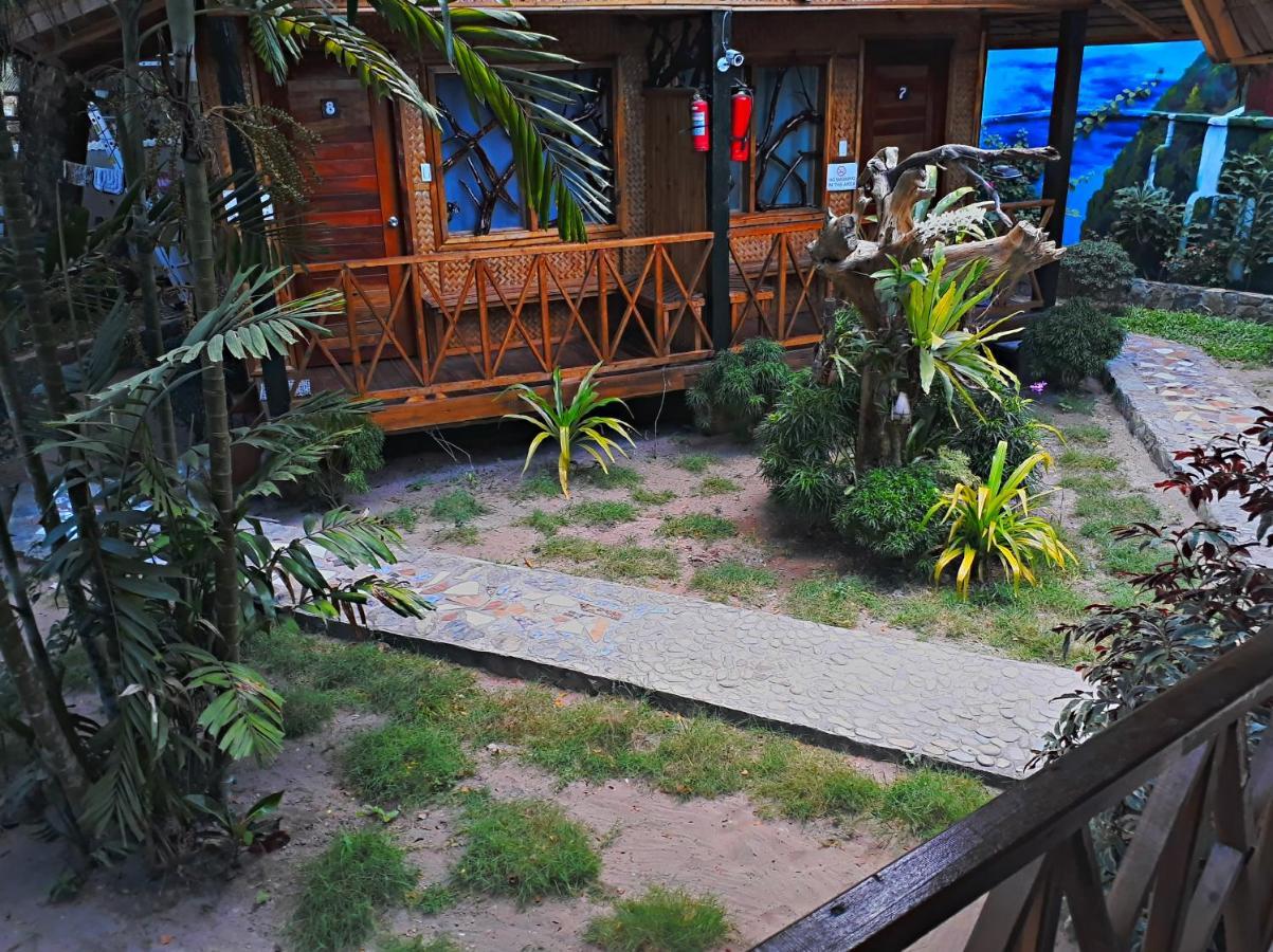 Castaway Native Huts Appartement San Vicente  Buitenkant foto